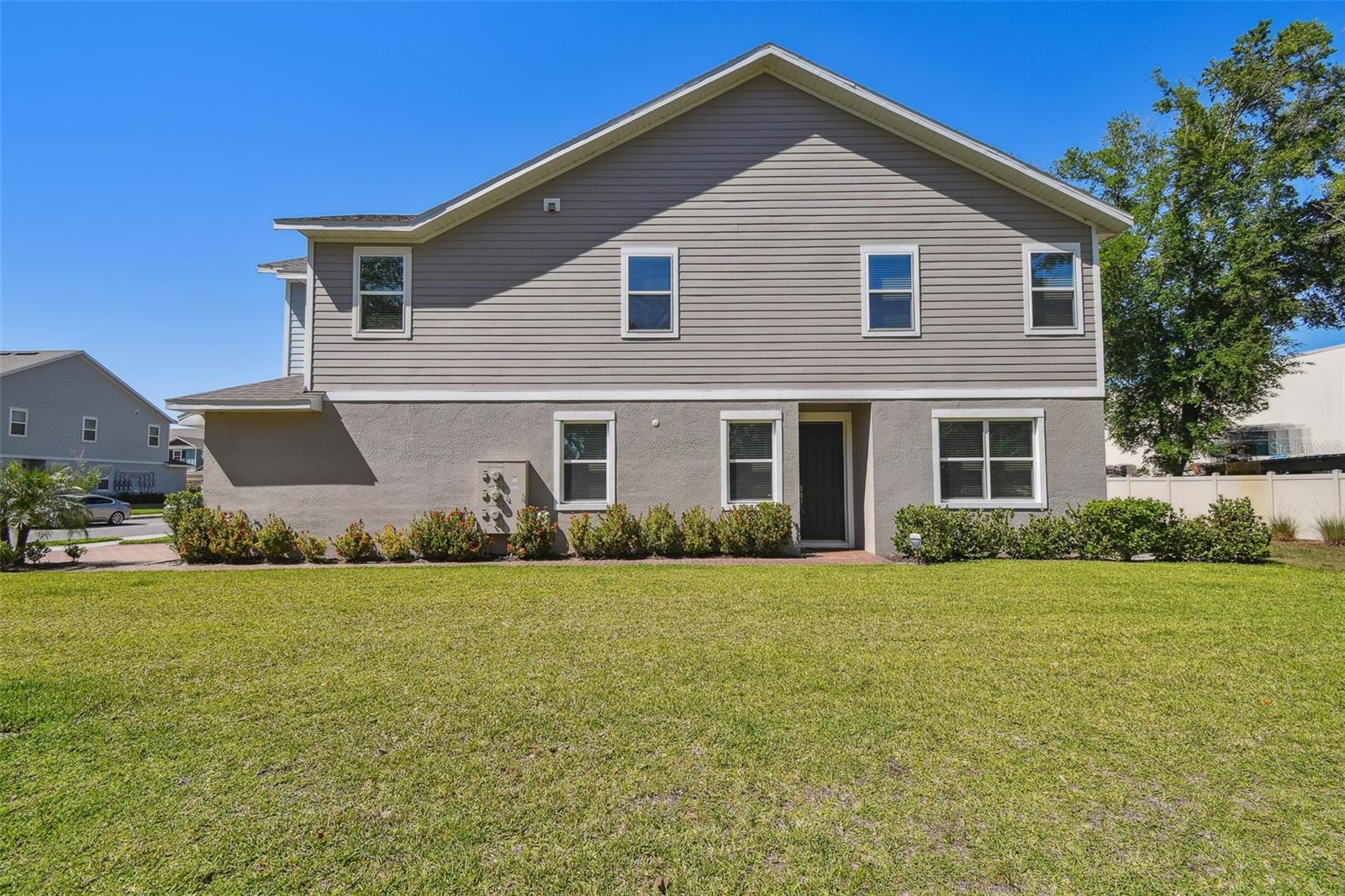 4300 SAILPLANE COURT