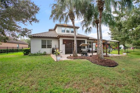 A home in DEBARY