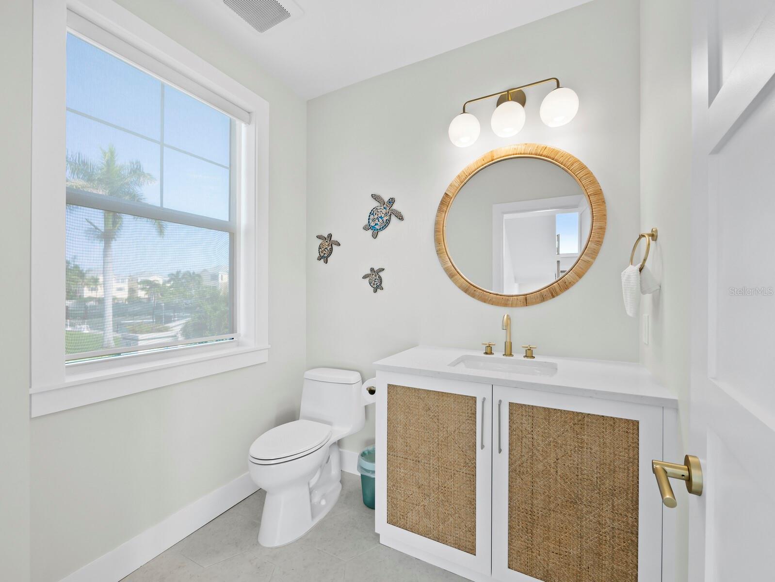 LONGBOAT KEY - Residential