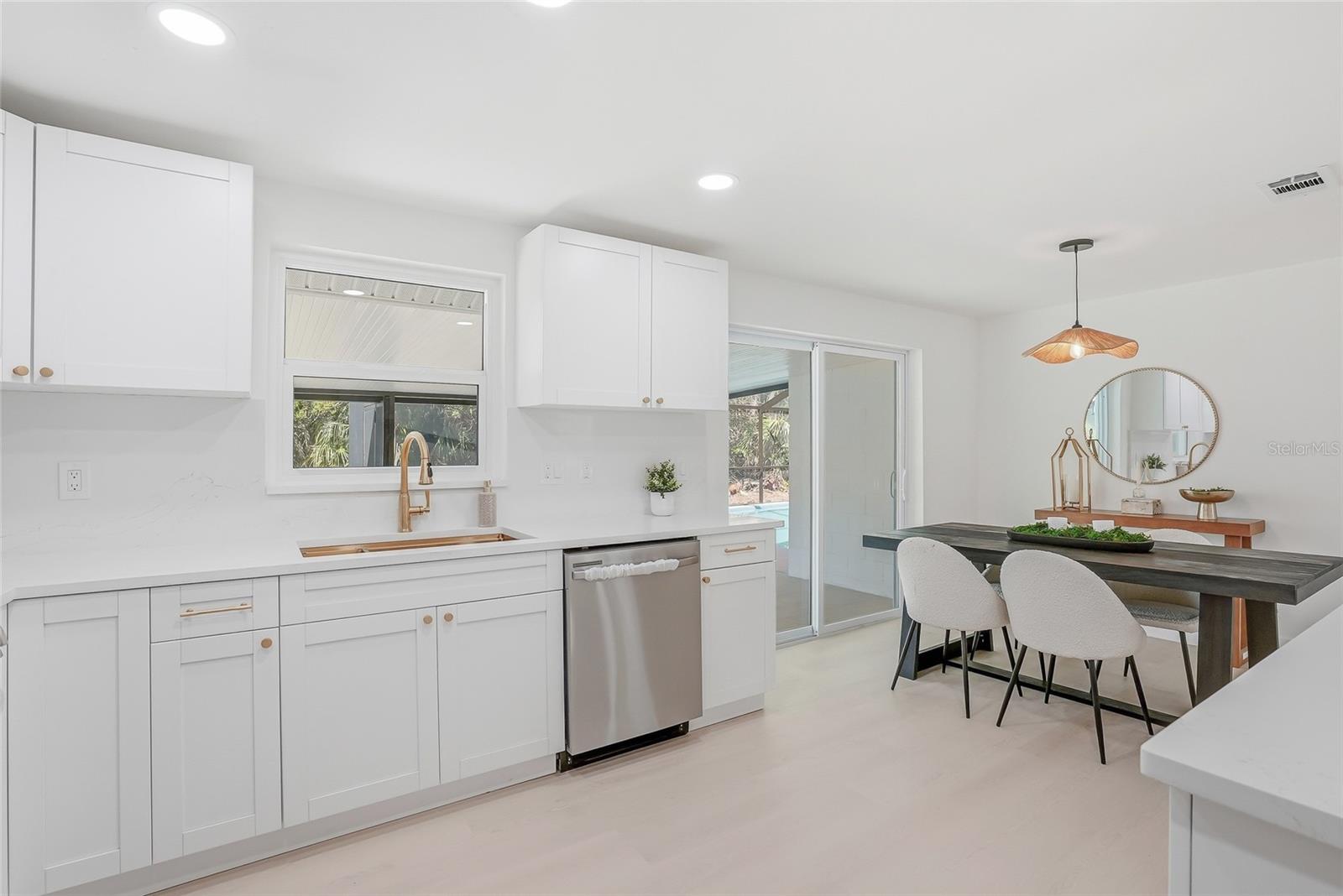 RANCHESTER UNIT II - Residential