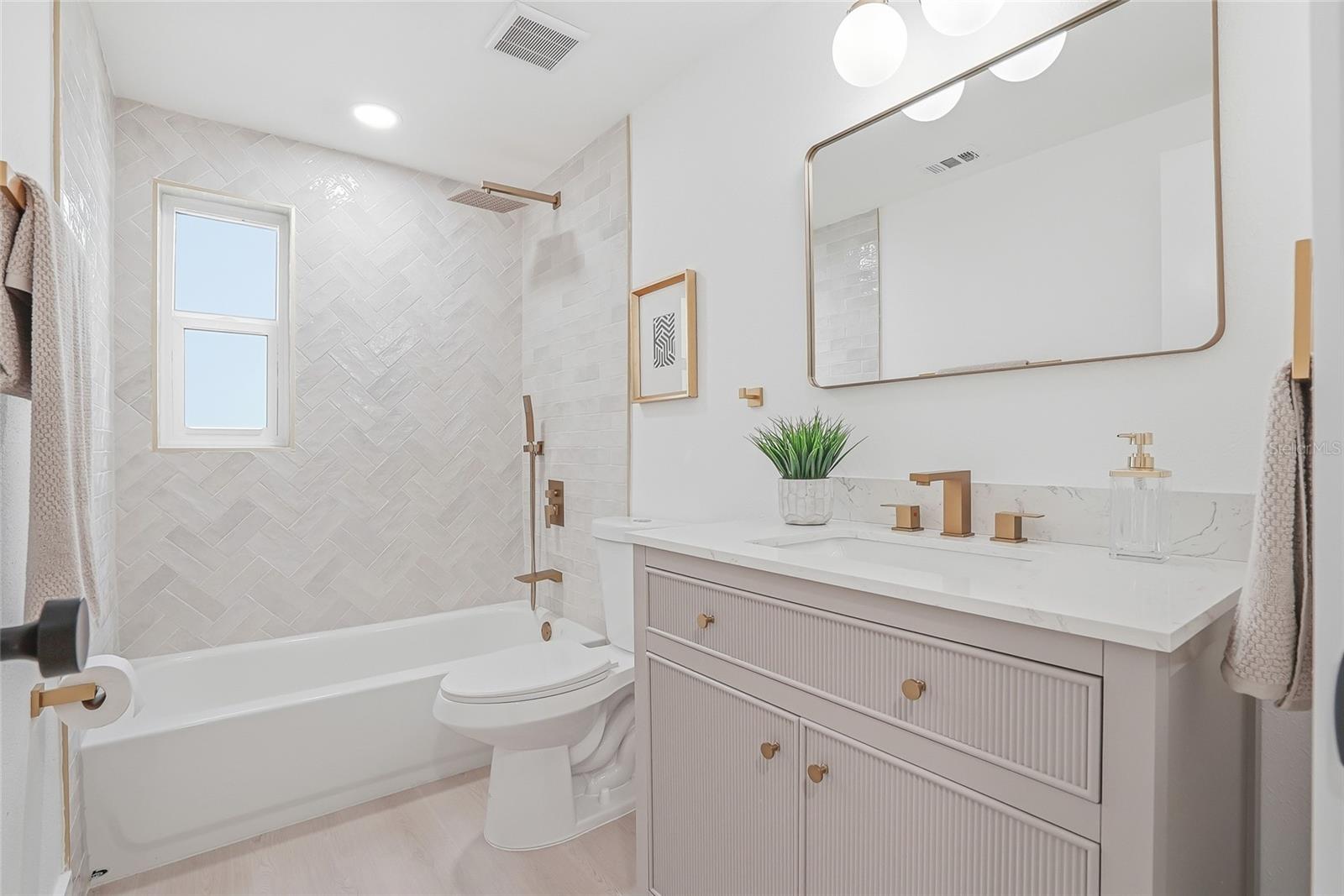 RANCHESTER UNIT II - Residential