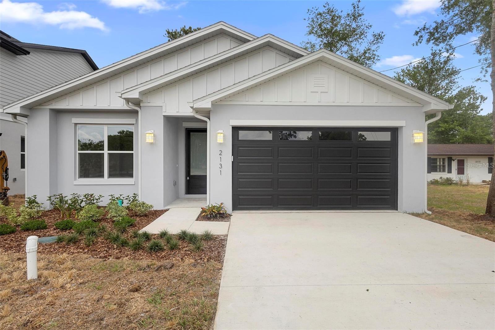 Discover the perfect blend of comfort, convenience, and modern living at 2131 Brighton Ln, Orlando, FL 32817 – a brand new, single-story home available for lease in a highly sought-after neighborhood. This beautifully designed 4-bedroom, 3-bathroom residence features a spacious open-concept floor plan, perfect for both entertaining and everyday living.
Step into a bright and airy layout with contemporary finishes throughout. The gourmet kitchen opens to the living and dining areas, creating a seamless flow ideal for family gatherings or hosting guests. The primary suite offers a private retreat with a luxurious en-suite bathroom and ample closet space.
Located just 10 minutes from UCF and Valencia College, 15 minutes from downtown Orlando, and 30 minutes from Universal Studios, SeaWorld, and Orlando International Airport, this home provides easy access to everything Central Florida.
Whether you're a professional, student, or growing family, this home offers the lifestyle and location you’ve been looking for. Schedule your private tour today!