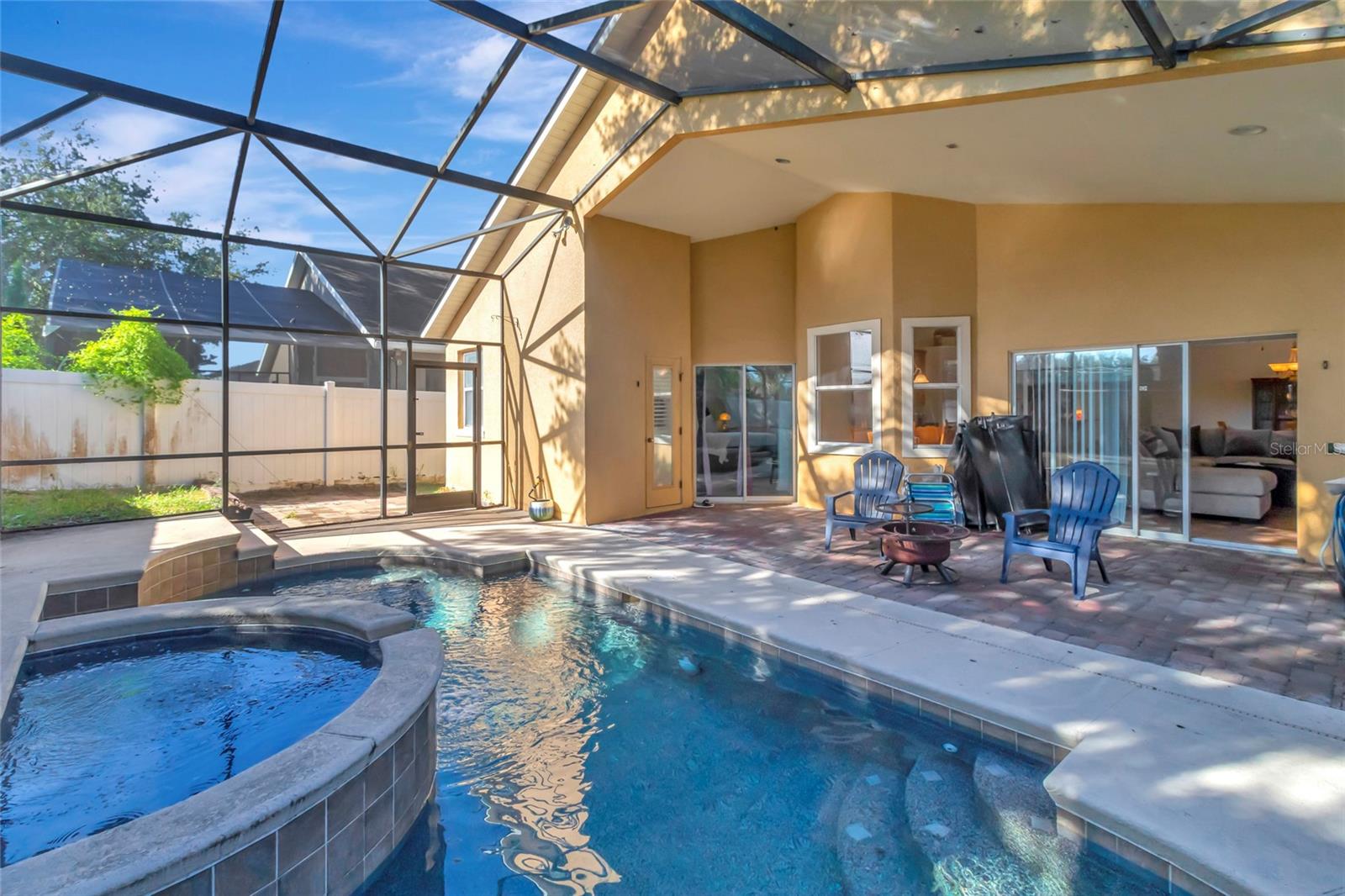 4877 GRASSY KNOLL DRIVE