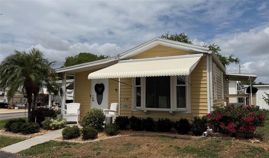 Photo of 6633 53rd Avenue E #C-20, Bradenton, FL 34203 (MLS # A4687986)