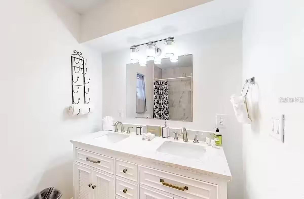 VIRGINIA GROVES ESTATES 1ST ADD - Residential Lease