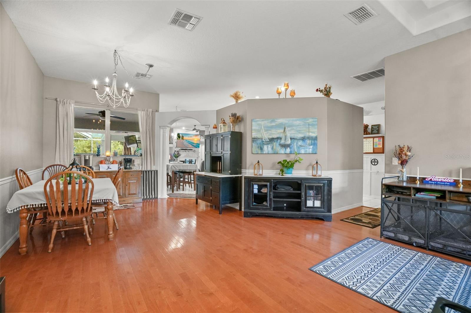 2117 LARKSPUR COURT