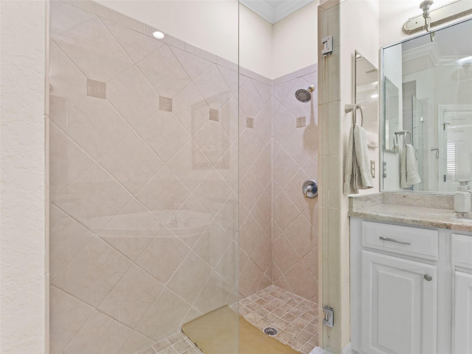 LAKE JOVITA GOLF & COUNTRY CLUB PH 02A - Residential