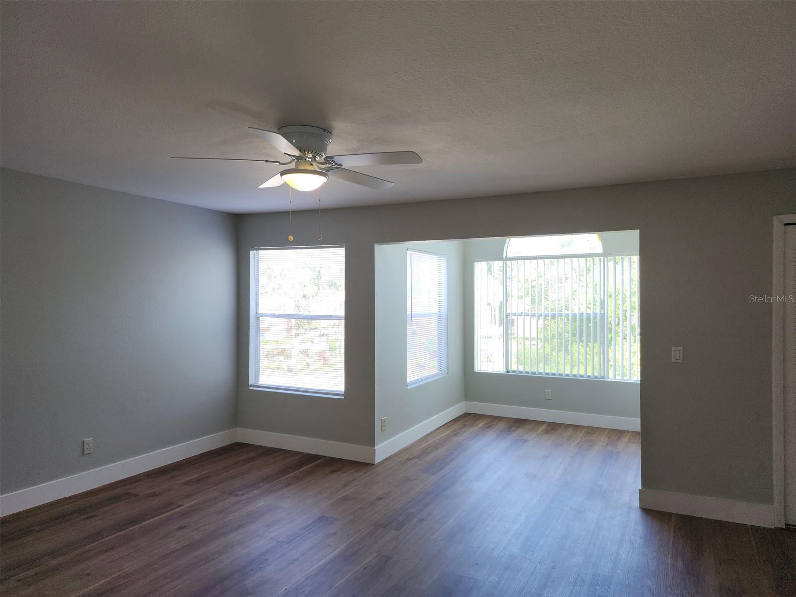 4720 WALDEN CIRCLE 33