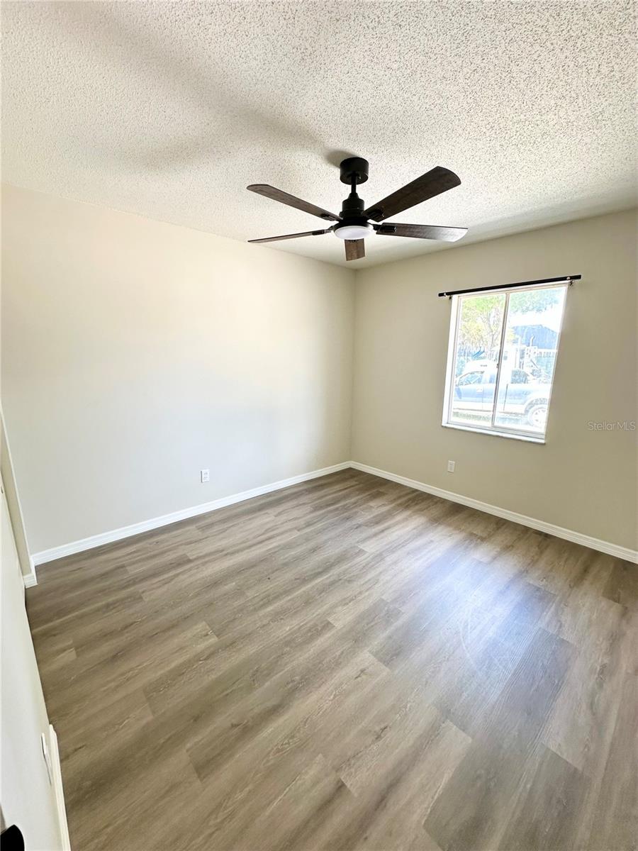 VILLA ROAD SUB - Residential Lease