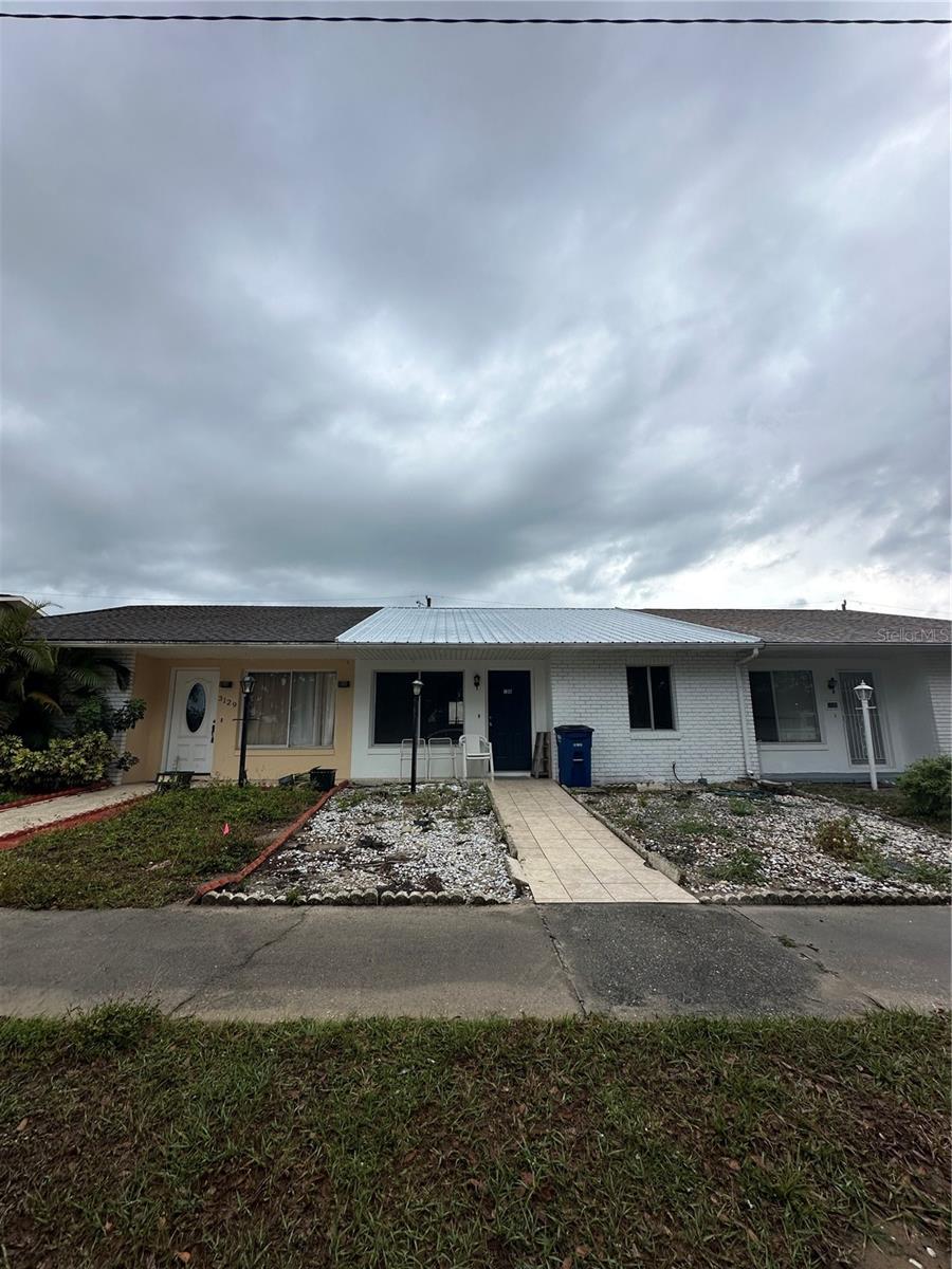 VILLA ROAD SUB - Residential Lease