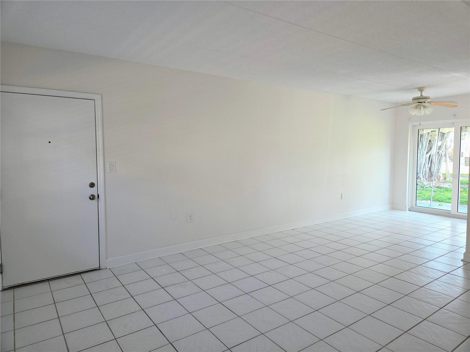 LES CHATEAUX CONDO - Residential