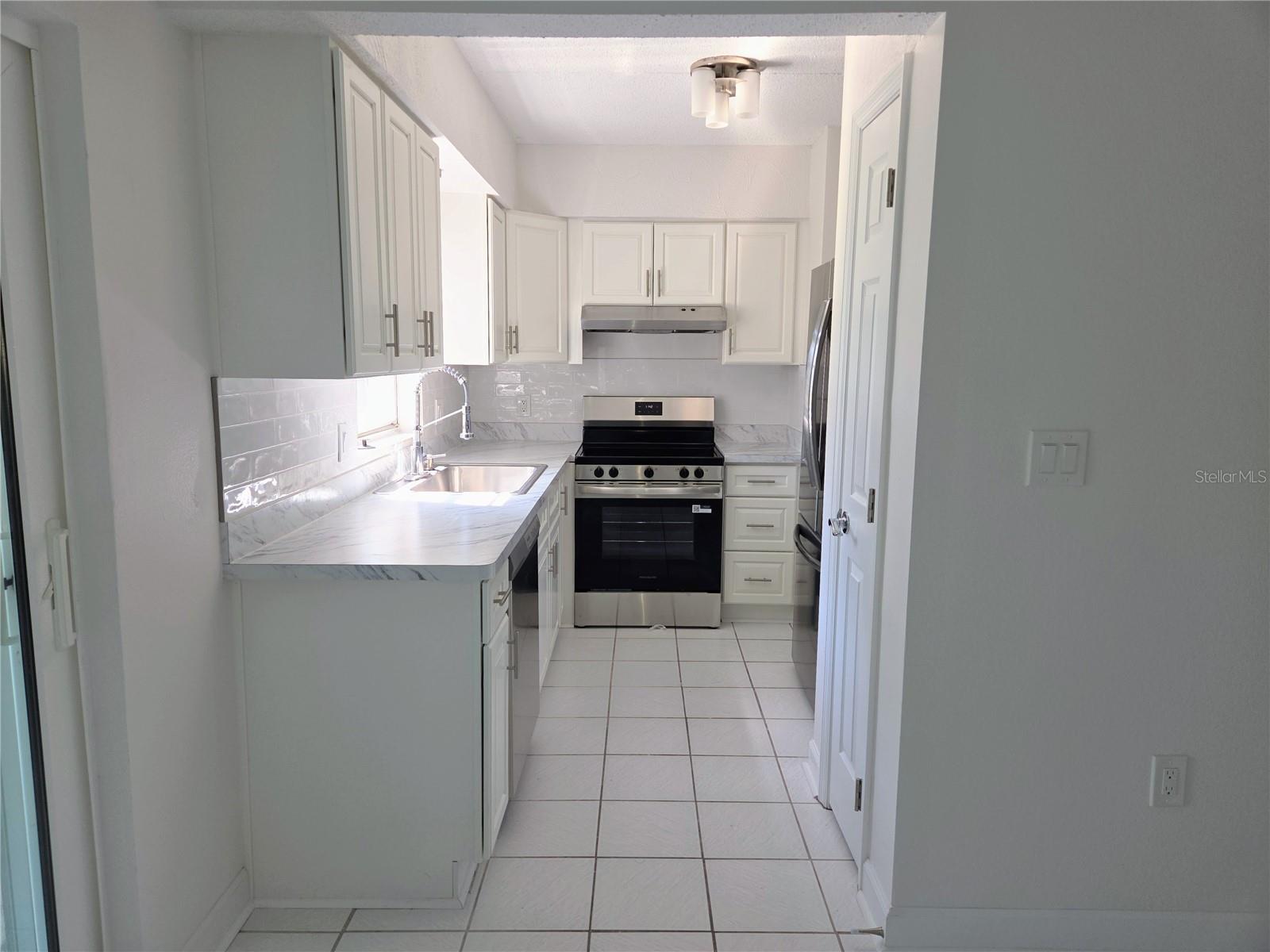 LES CHATEAUX CONDO - Residential