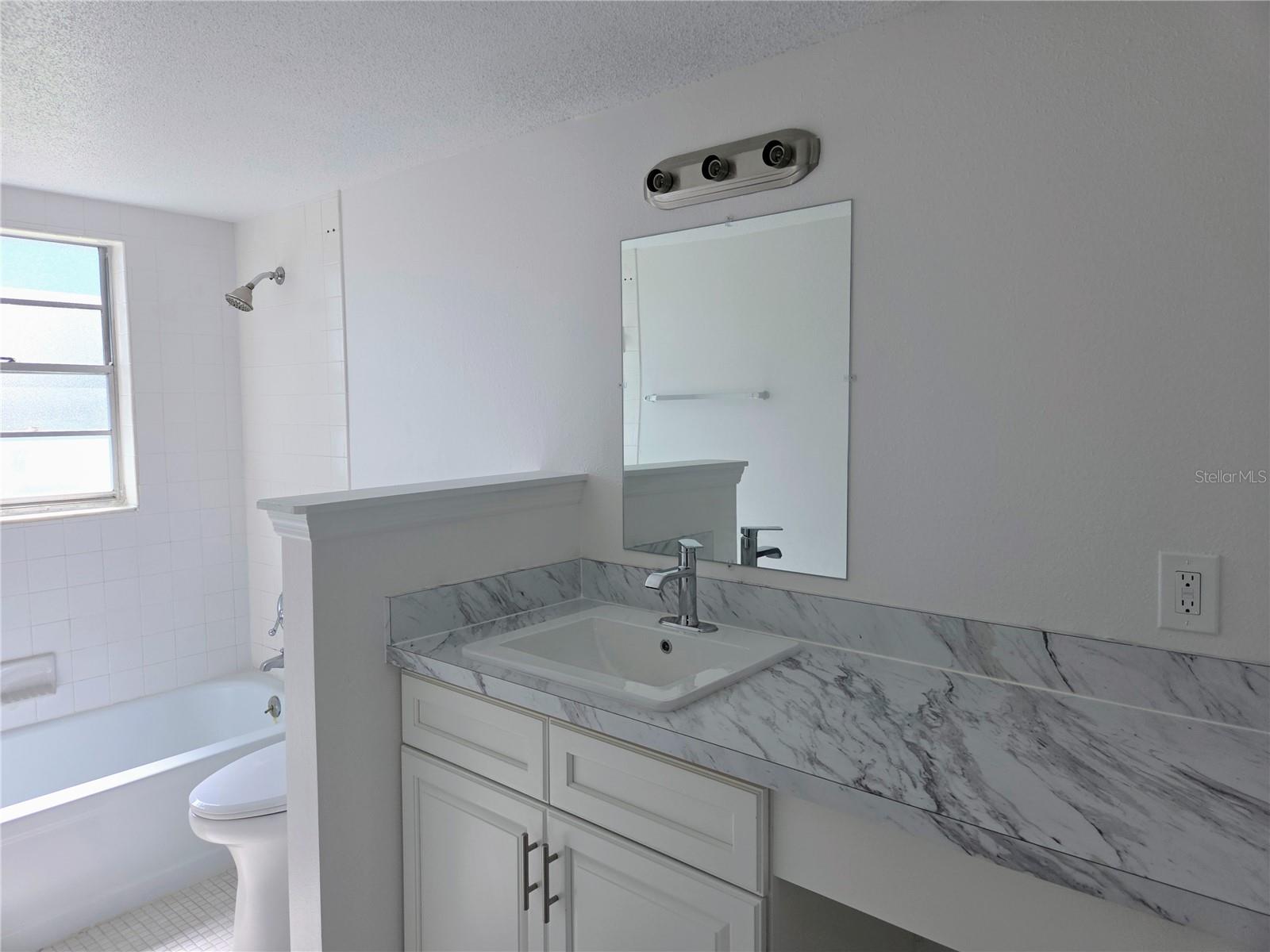 LES CHATEAUX CONDO - Residential