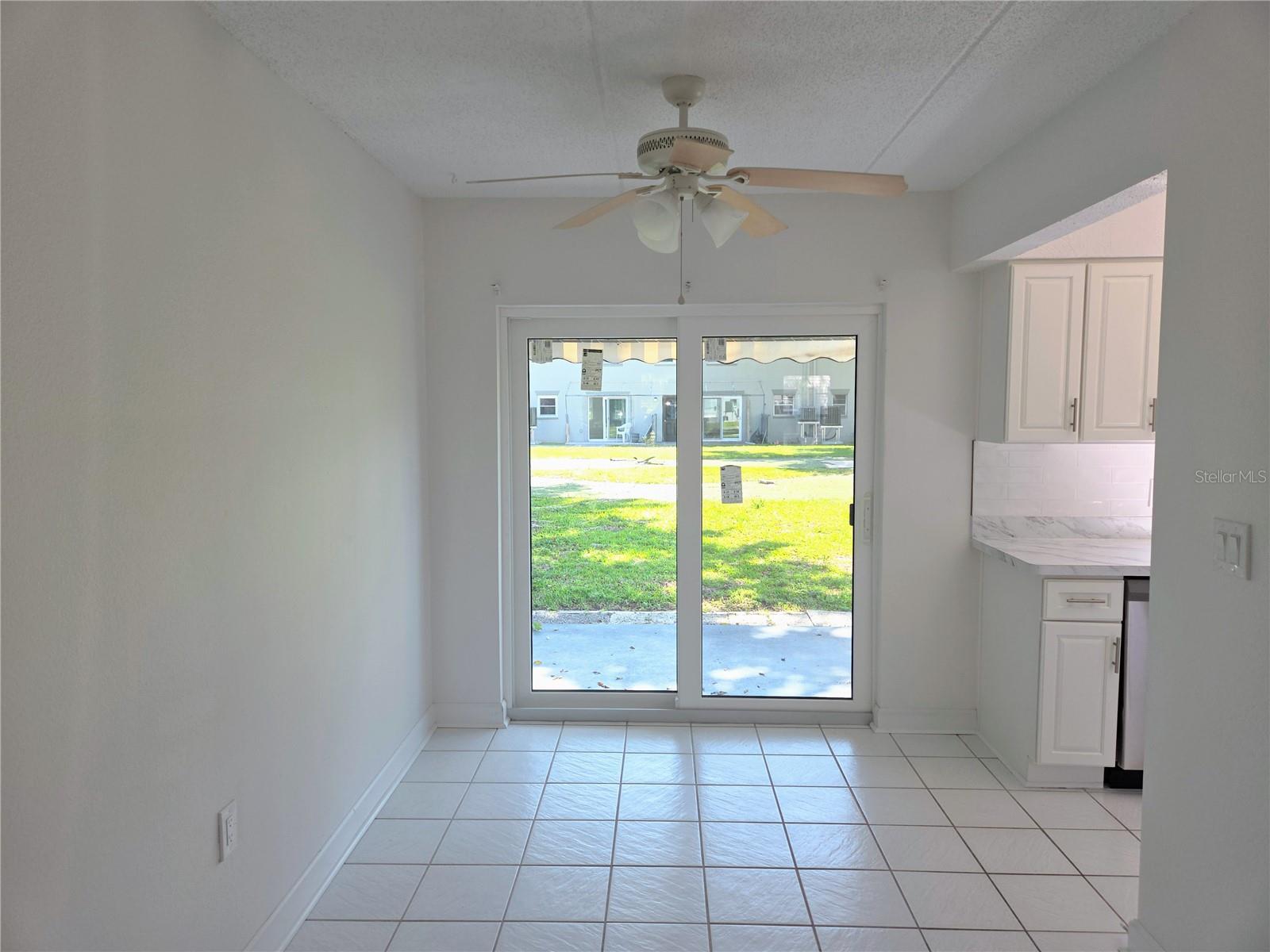 LES CHATEAUX CONDO - Residential