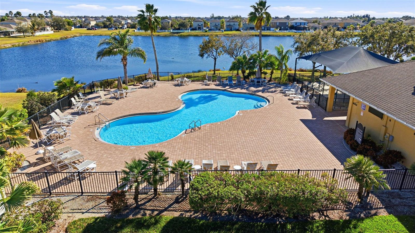 BAHIA LAKES PH 1 - Residential