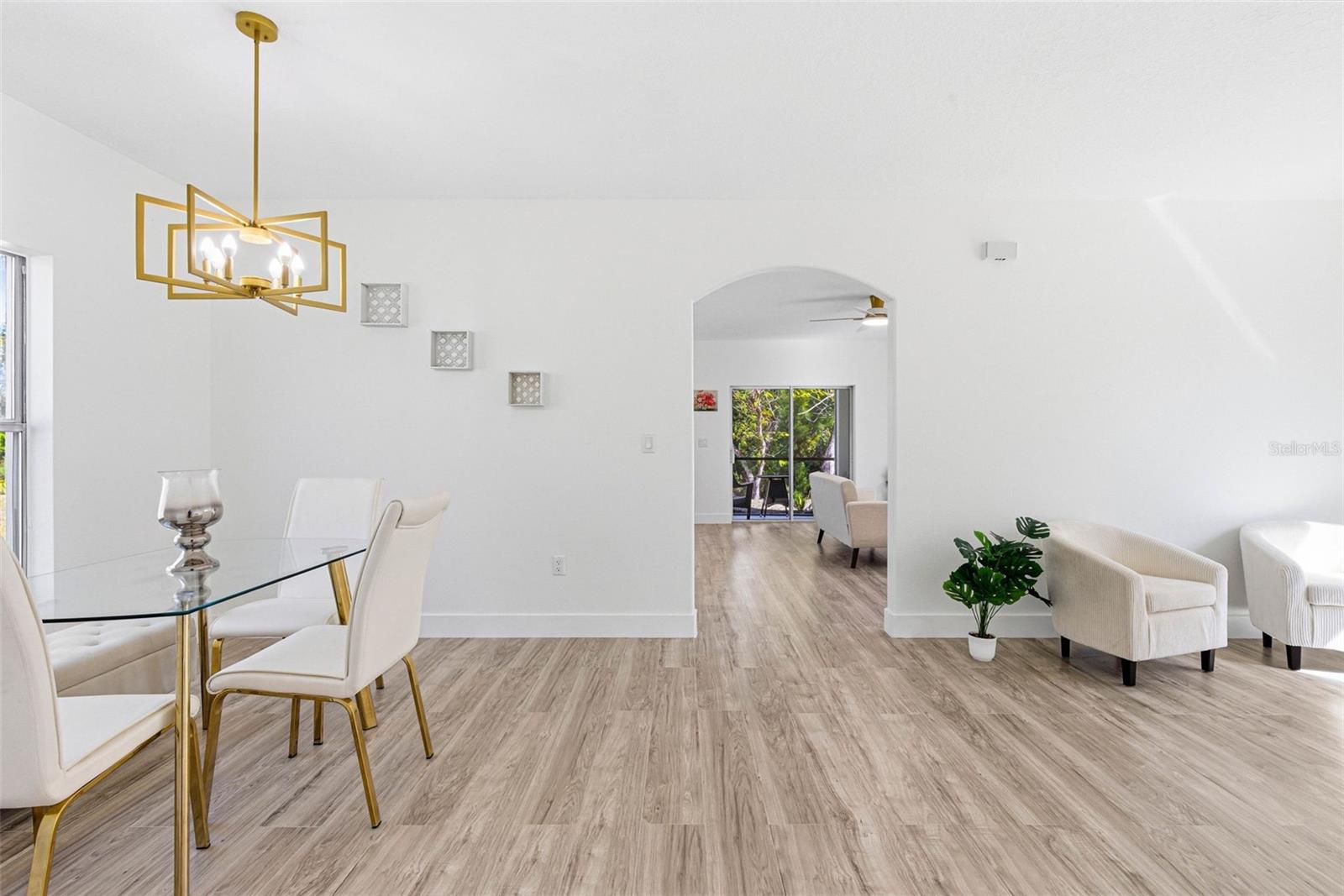 BAHIA LAKES PH 1 - Residential