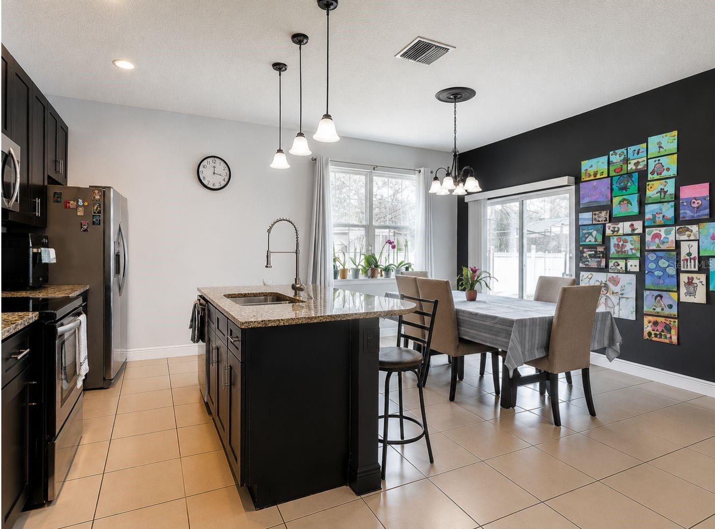 420 E EAGLE DRIVE