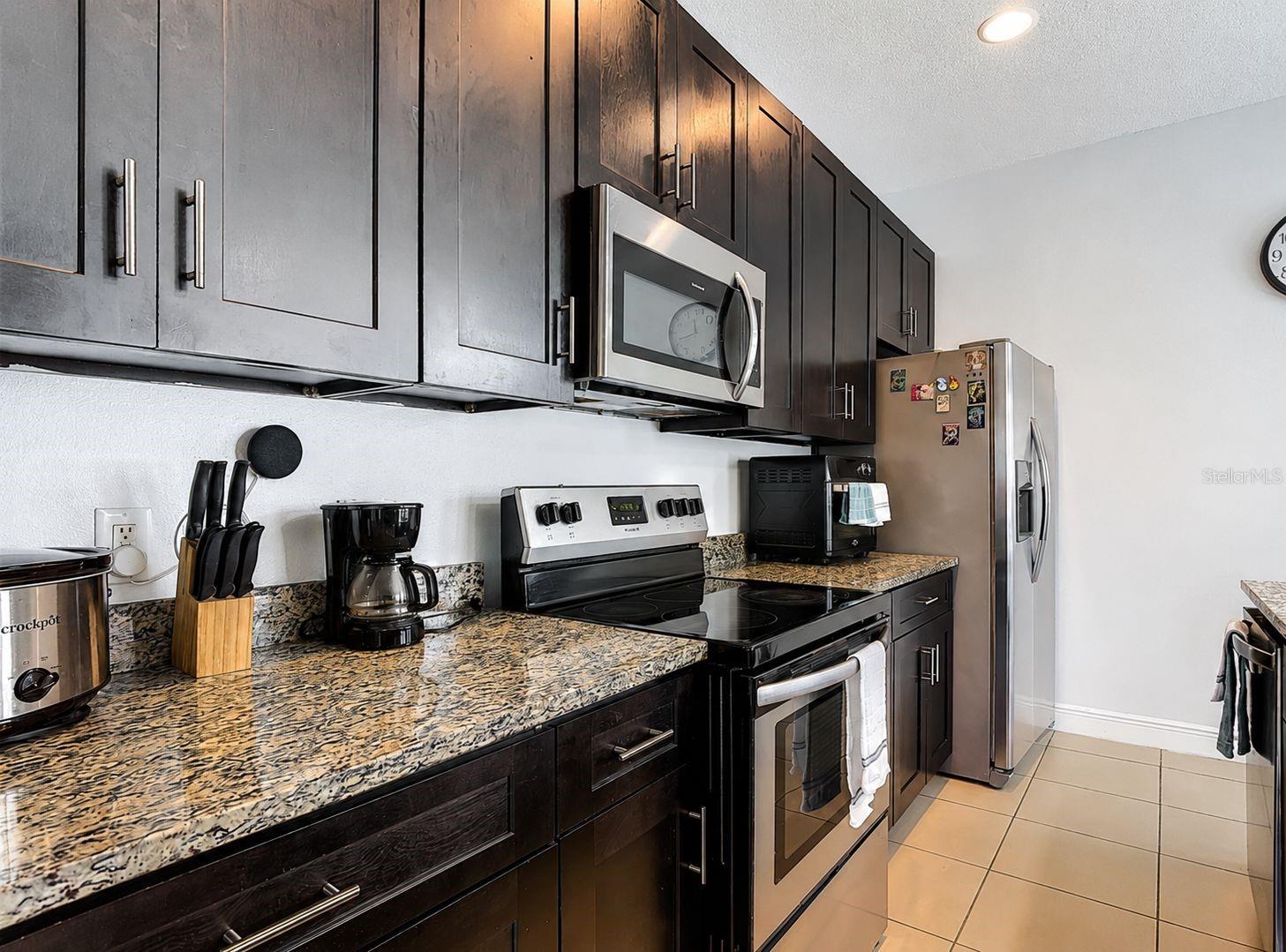 420 E EAGLE DRIVE