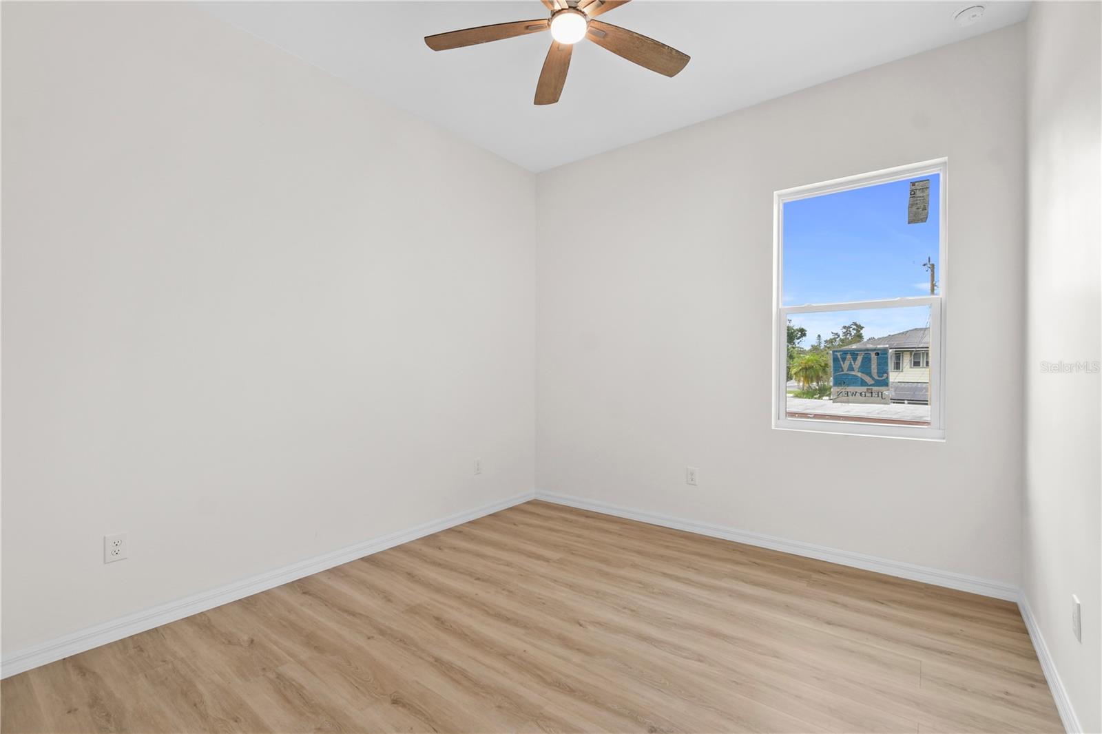 BAYOU BONITA - Residential