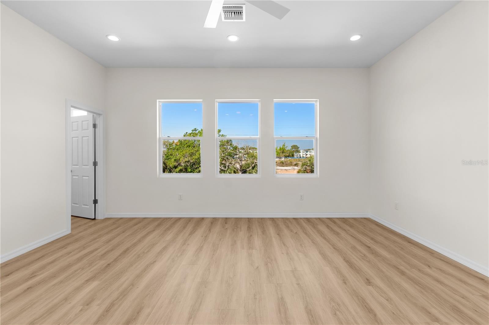 BAYOU BONITA - Residential