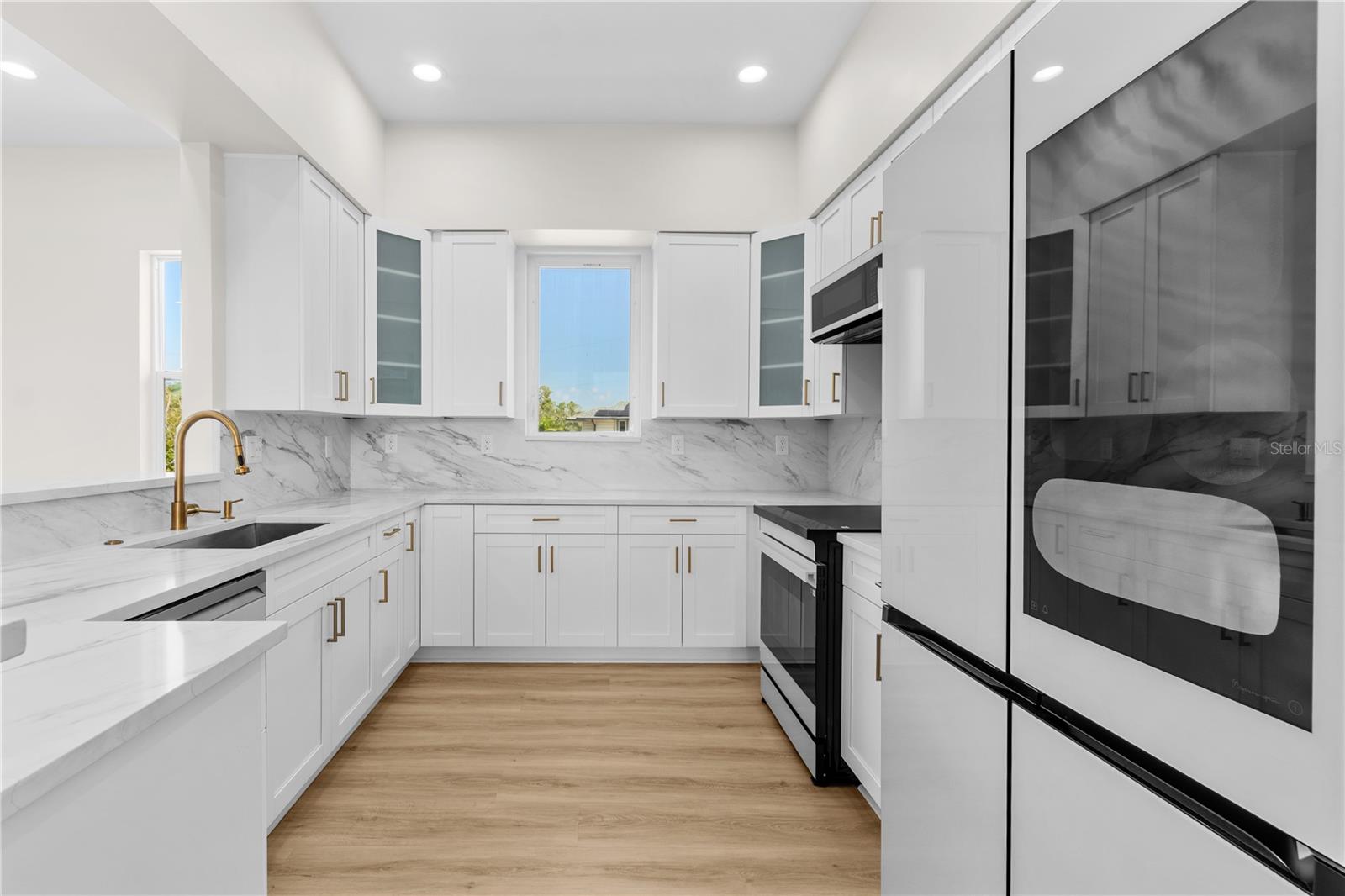 BAYOU BONITA - Residential