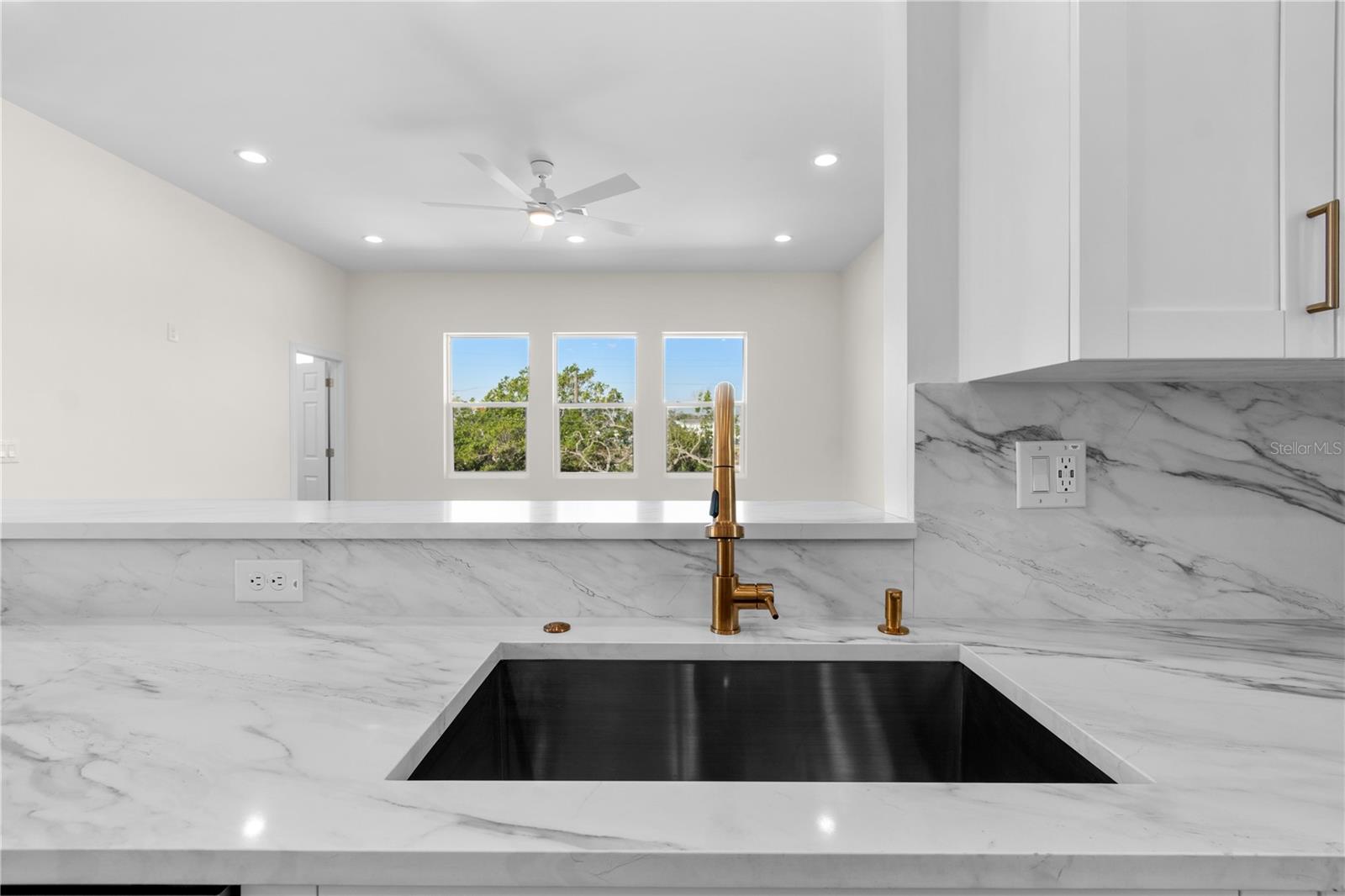 BAYOU BONITA - Residential