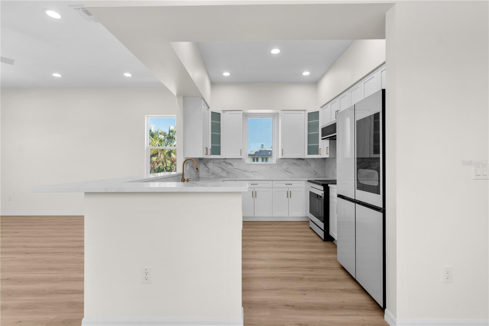 BAYOU BONITA - Residential