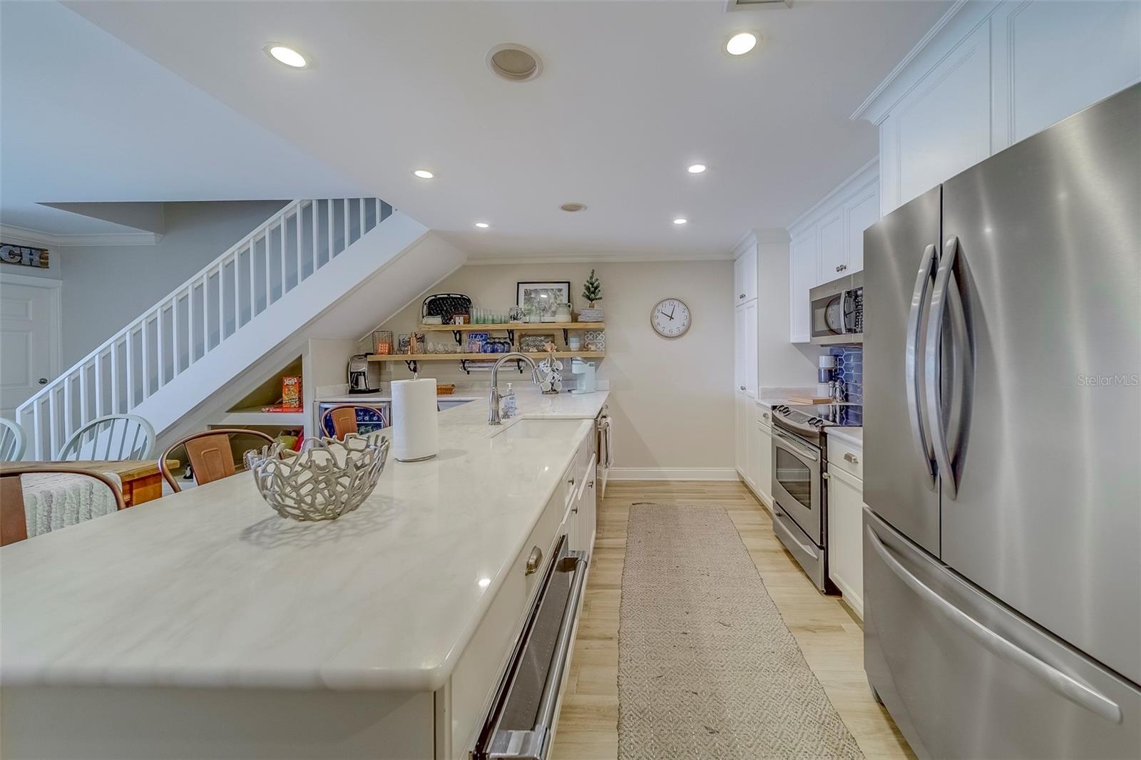 SOL Y SOMBRA CONDO - Residential Lease