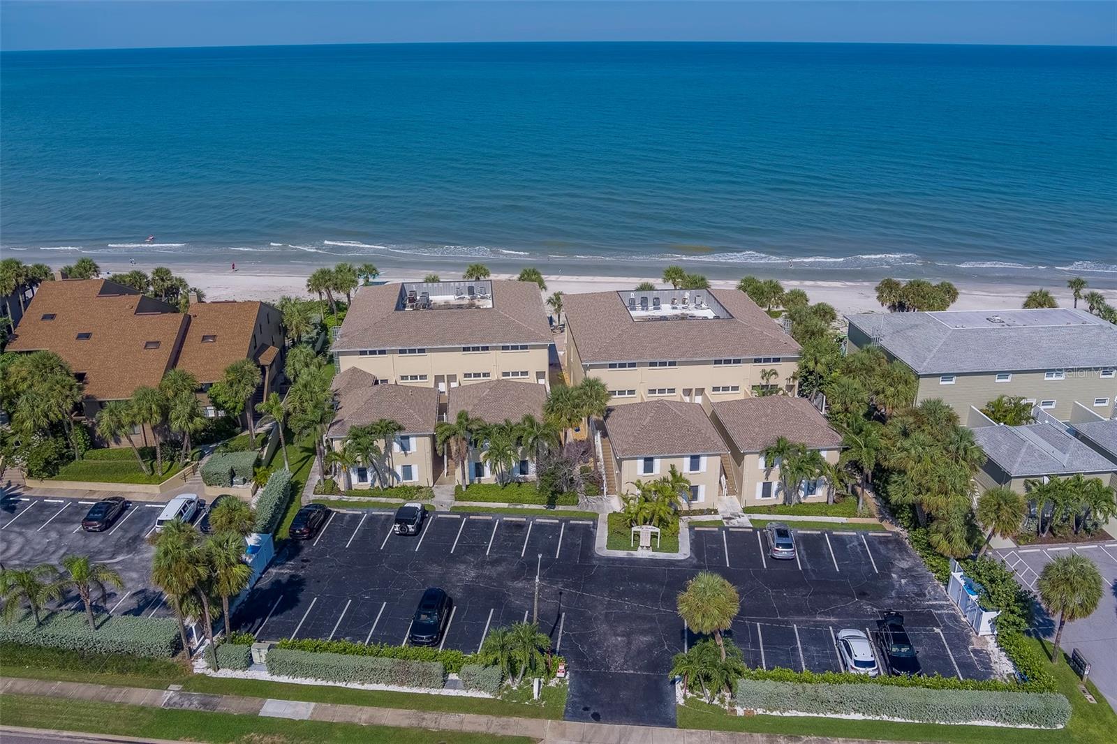 SOL Y SOMBRA CONDO - Residential Lease