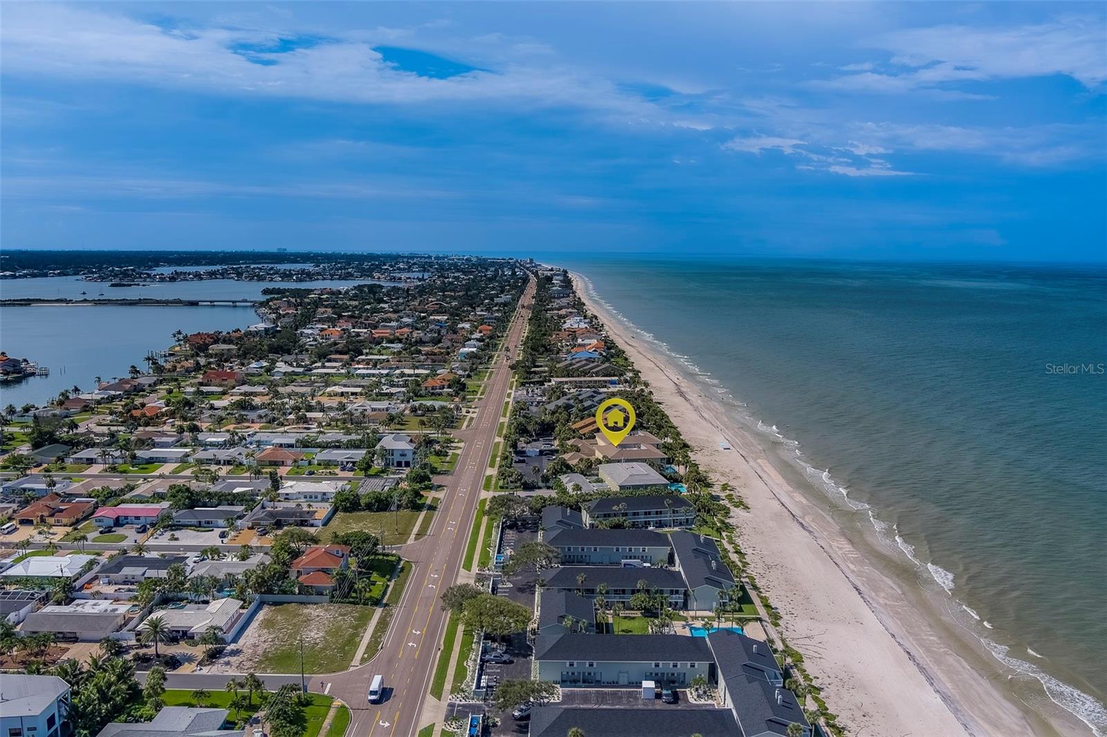 SOL Y SOMBRA CONDO - Residential Lease