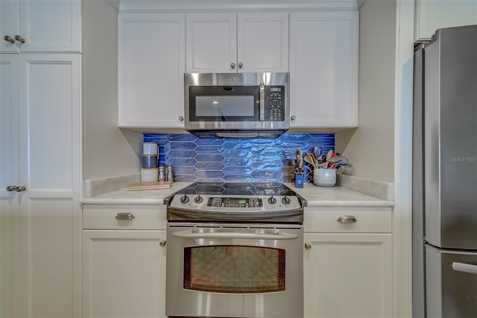 SOL Y SOMBRA CONDO - Residential Lease