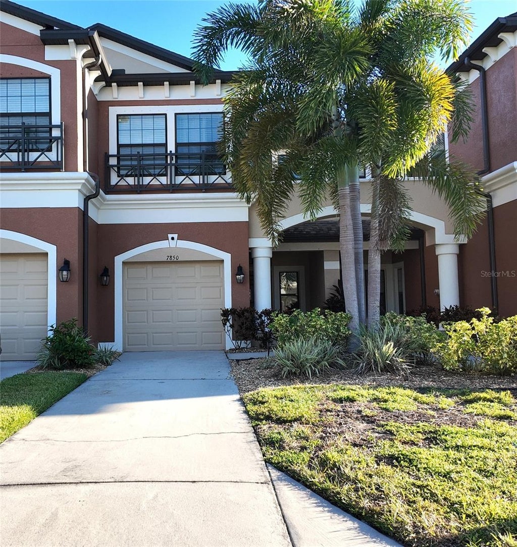 Photo of 7850 52nd Terrace E, Bradenton, FL 34203 (MLS # A4705276)