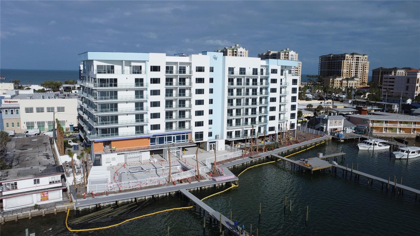 411 E SHORE DRIVE PH1