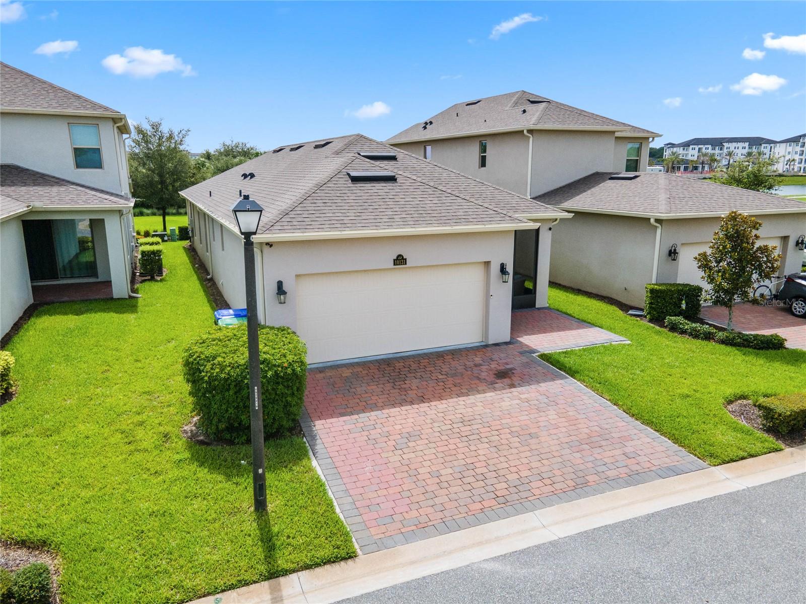 WATERLEIGH PH 2D - Residential