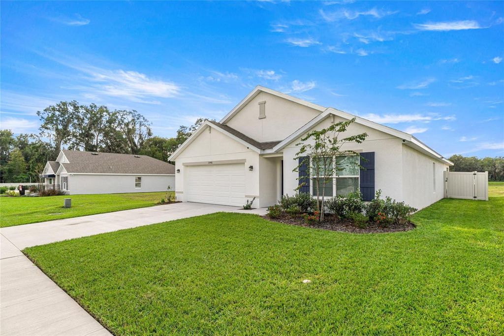 Photo of 11446 SE 72nd Avenue, Belleview, FL 34420 (MLS # OM712146)