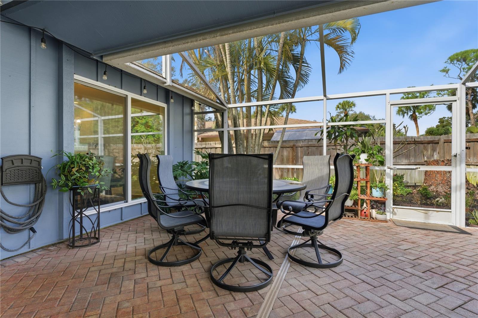 EL CONQUISTADOR VILLAGE II A - Residential