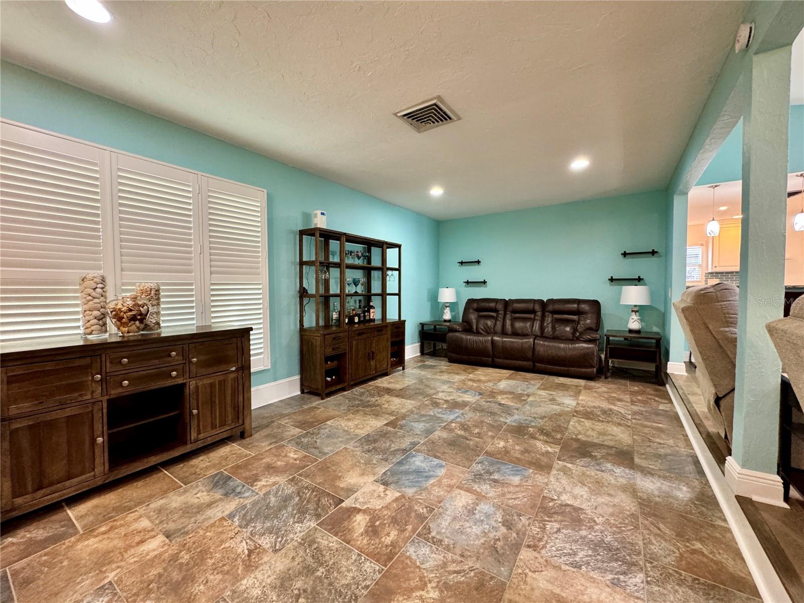 EL CONQUISTADOR VILLAGE II A - Residential