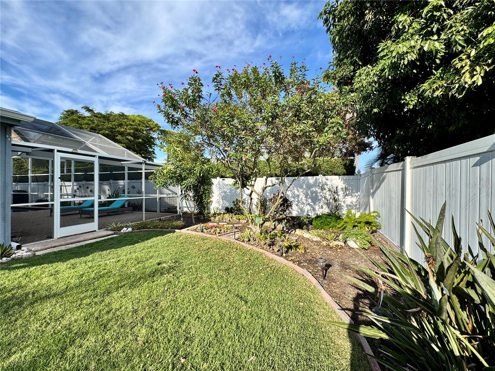 EL CONQUISTADOR VILLAGE II A - Residential