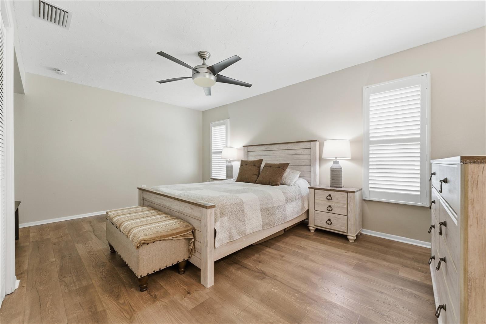 EL CONQUISTADOR VILLAGE II A - Residential