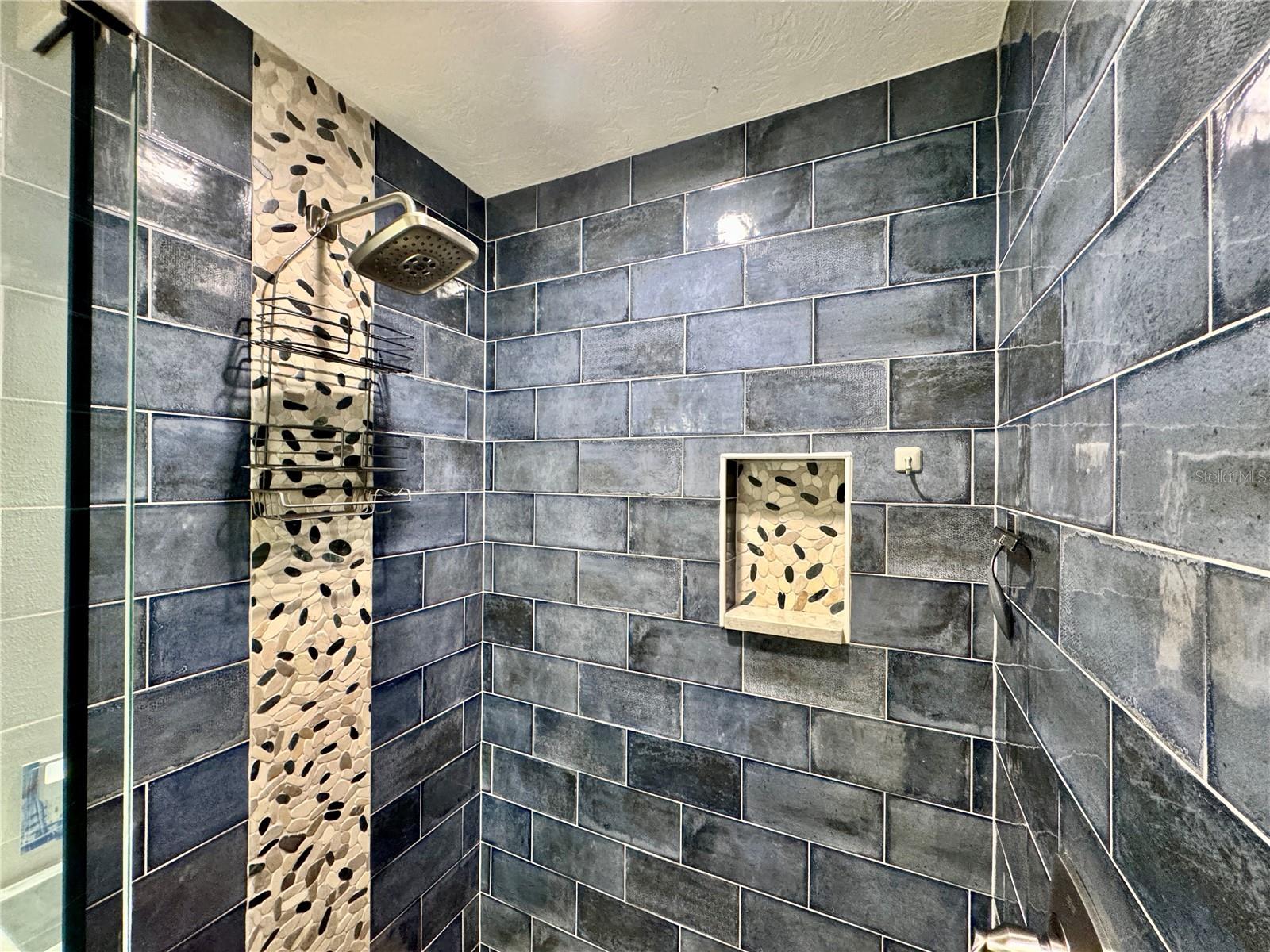 EL CONQUISTADOR VILLAGE II A - Residential