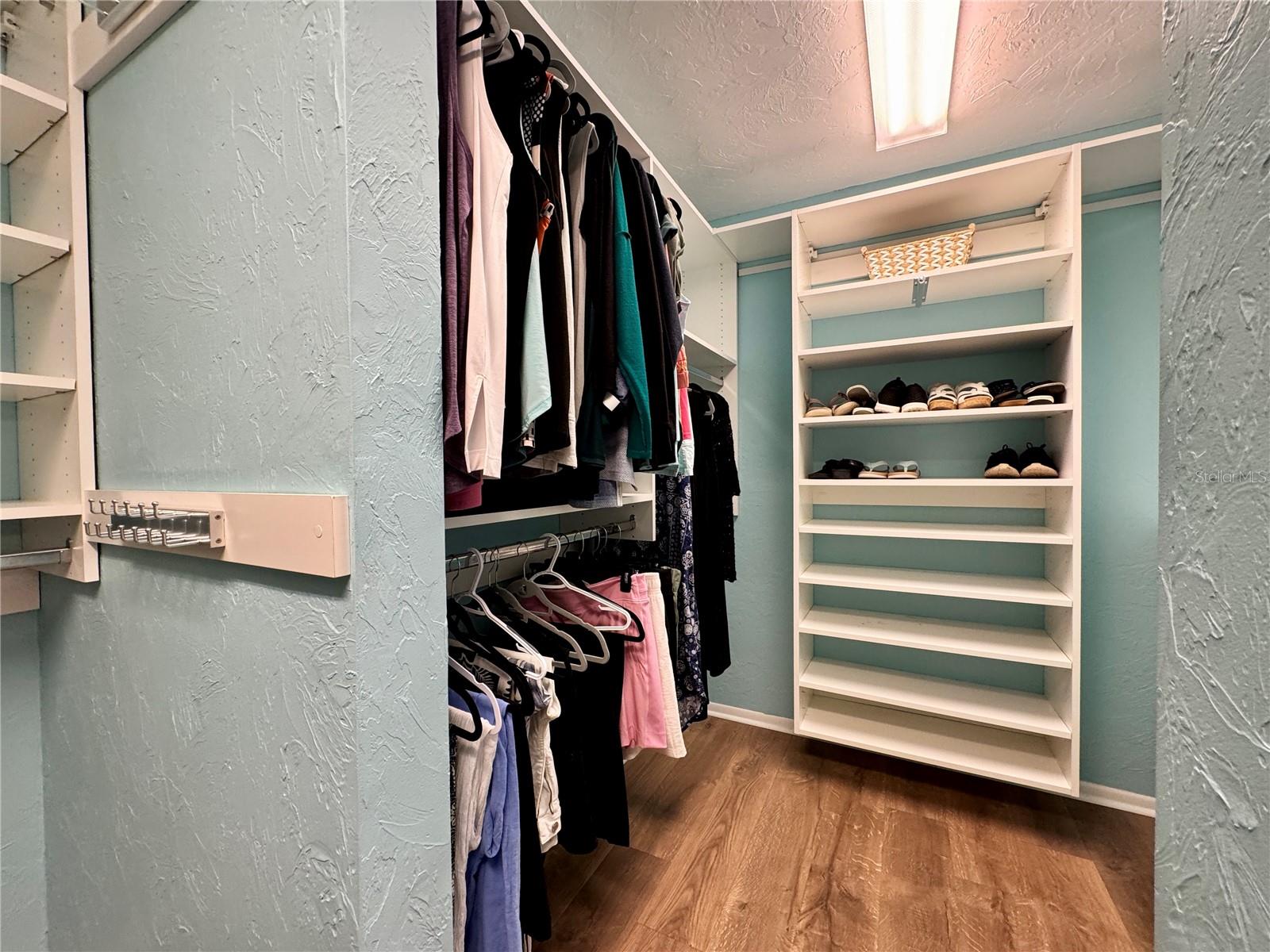 EL CONQUISTADOR VILLAGE II A - Residential