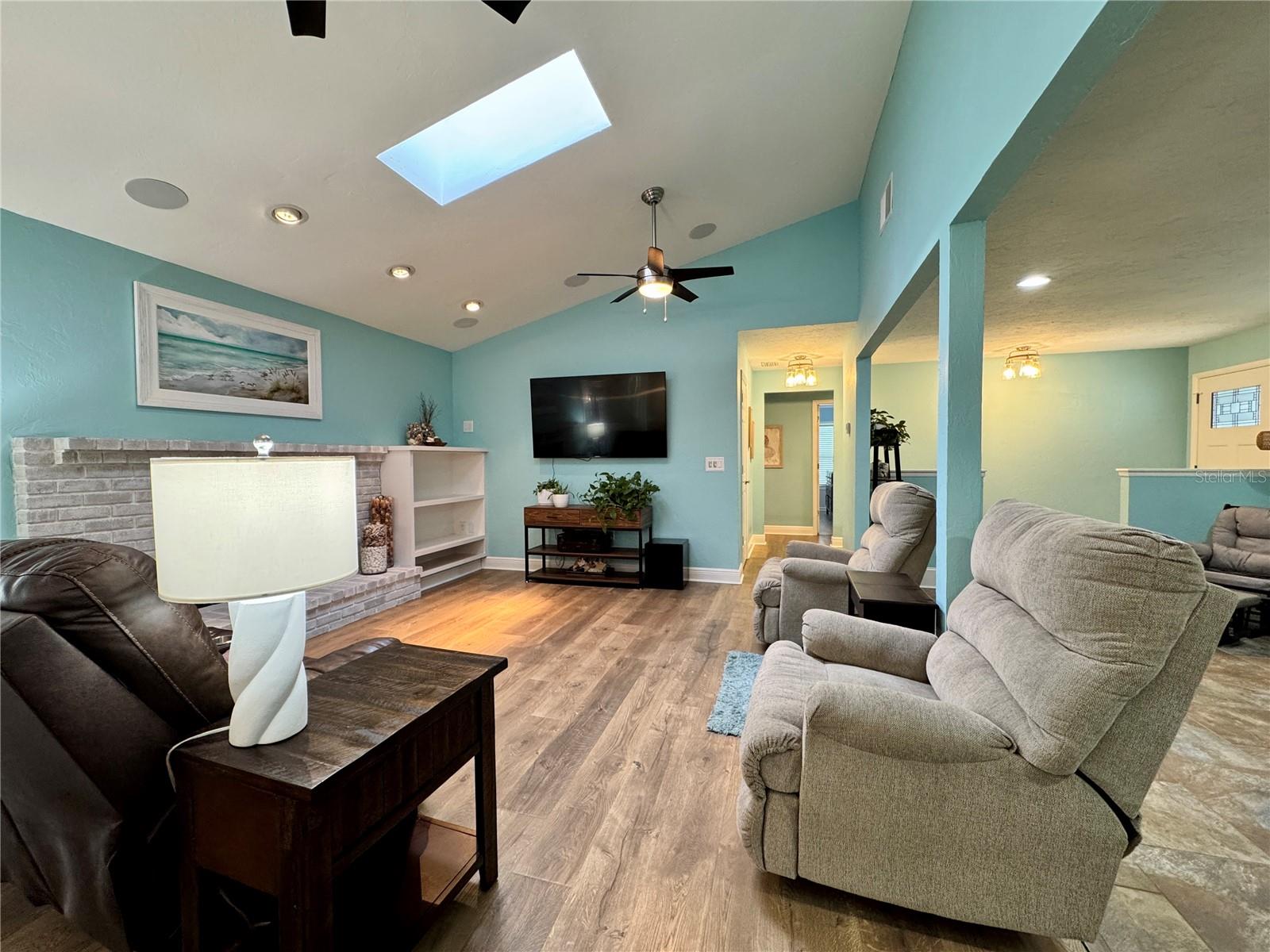 EL CONQUISTADOR VILLAGE II A - Residential