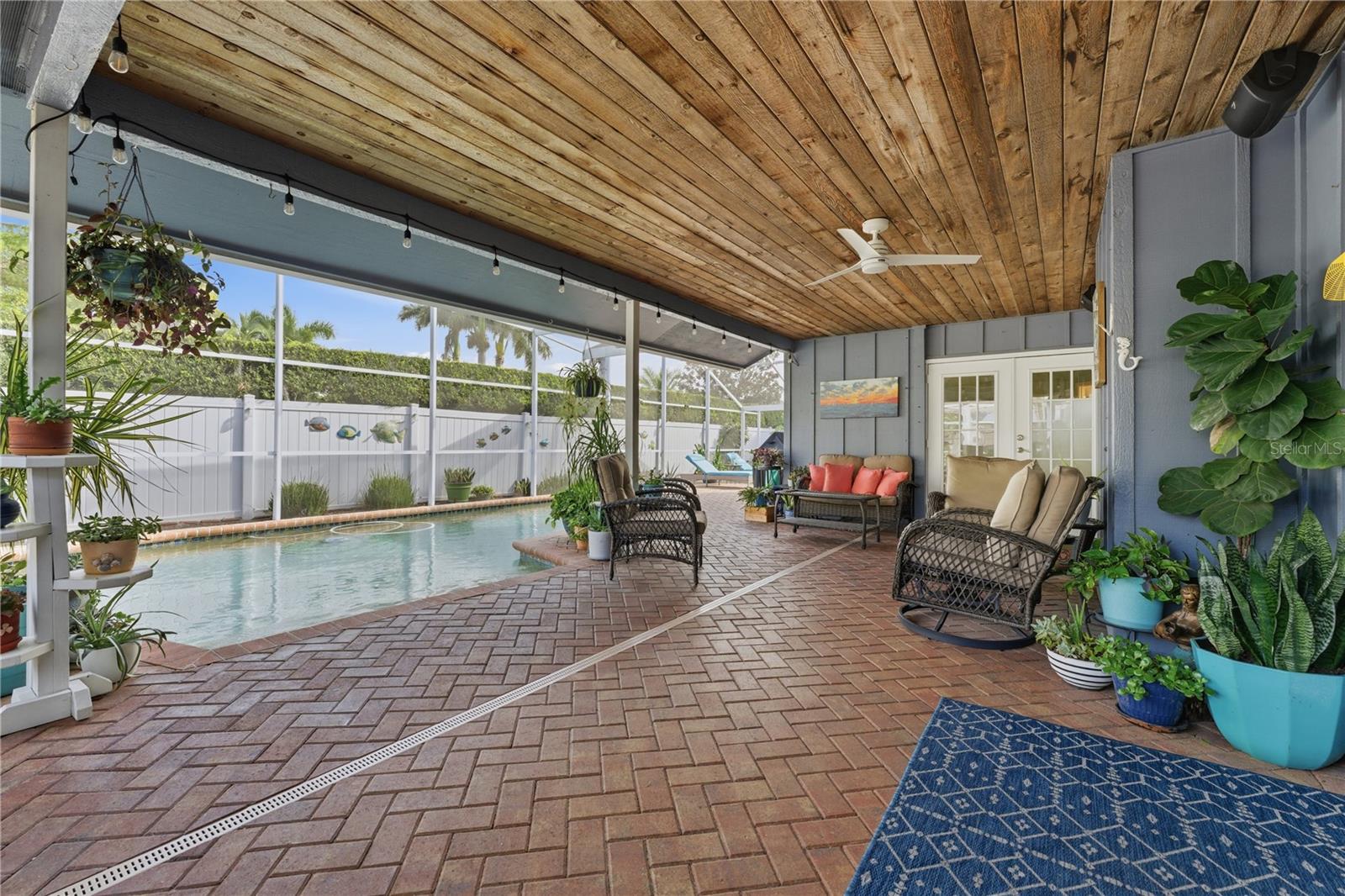 EL CONQUISTADOR VILLAGE II A - Residential