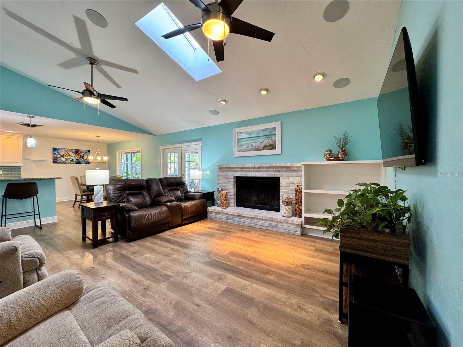 EL CONQUISTADOR VILLAGE II A - Residential