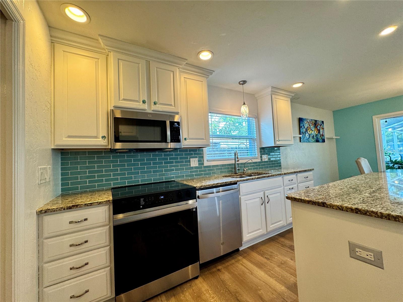 EL CONQUISTADOR VILLAGE II A - Residential