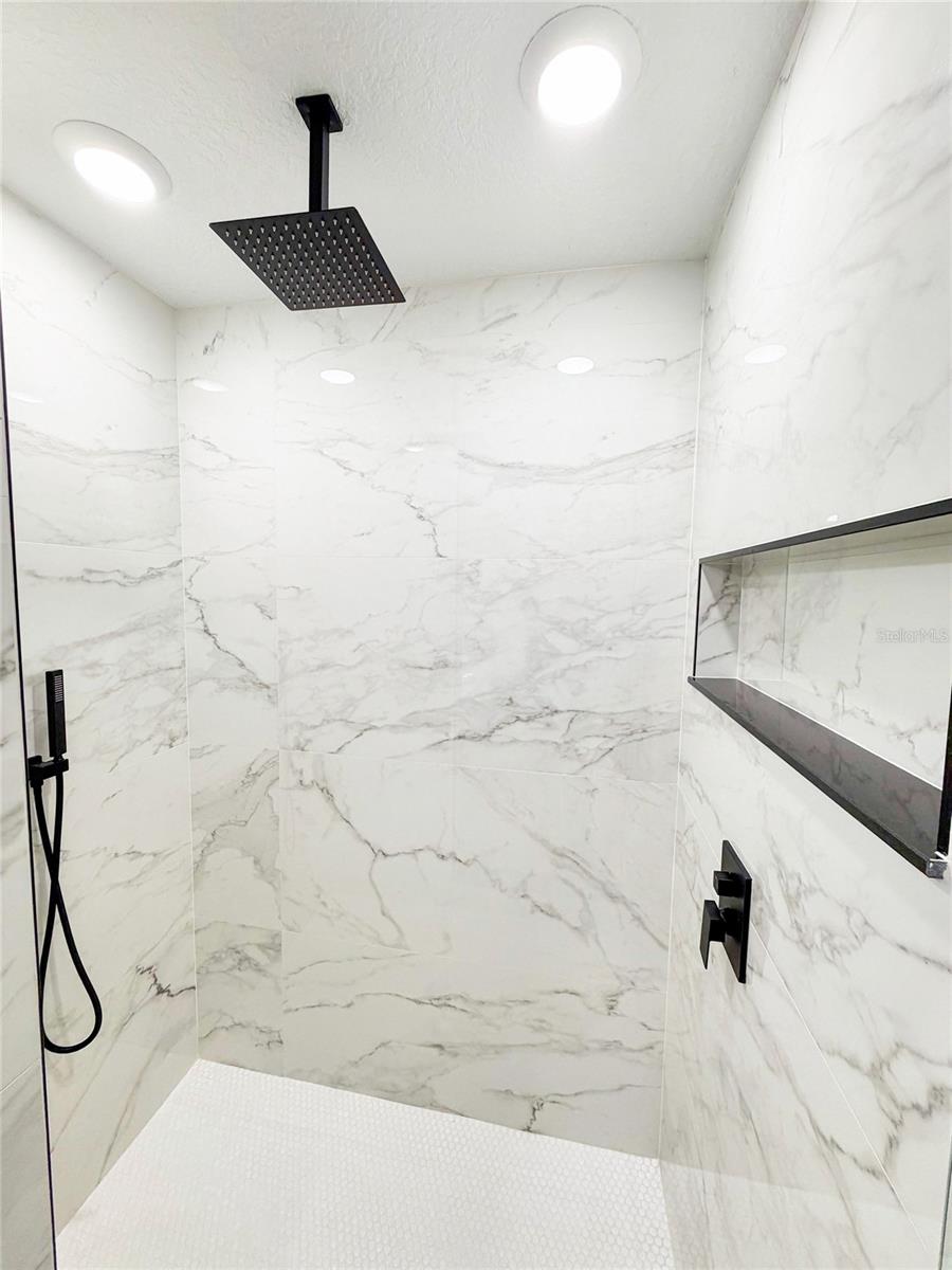 BELLEVIEW HEIGHTS ESTATE - Residential