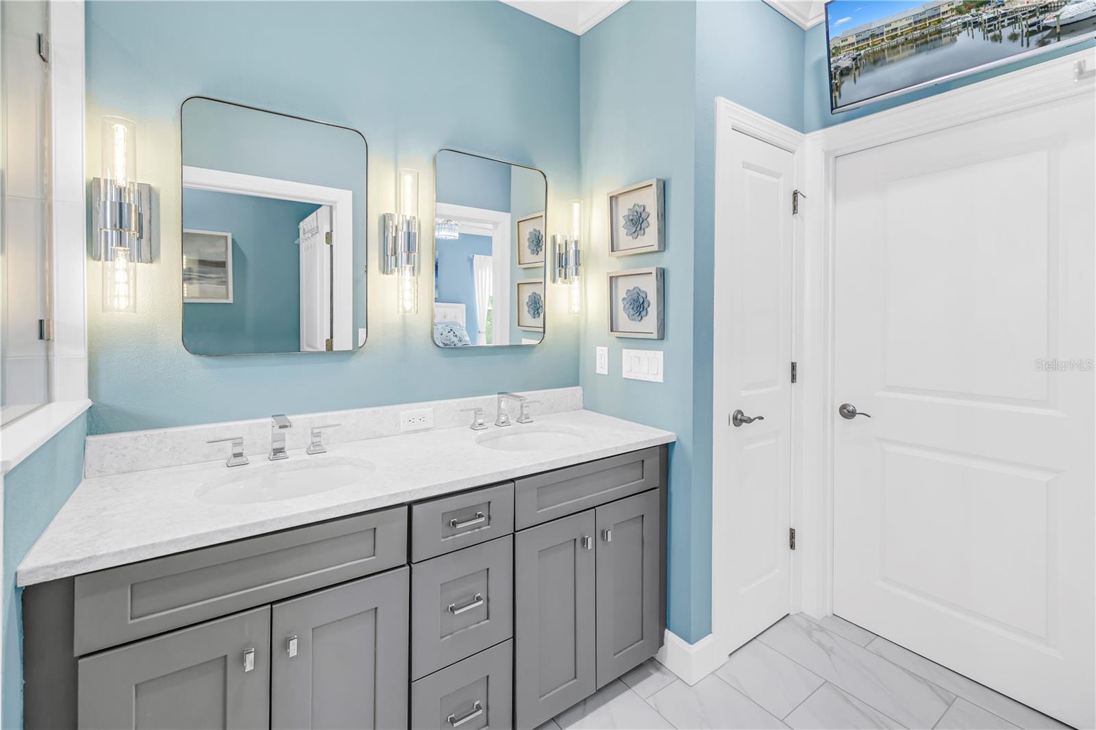 COVE AT LOGGERHEAD MARINA - Residential