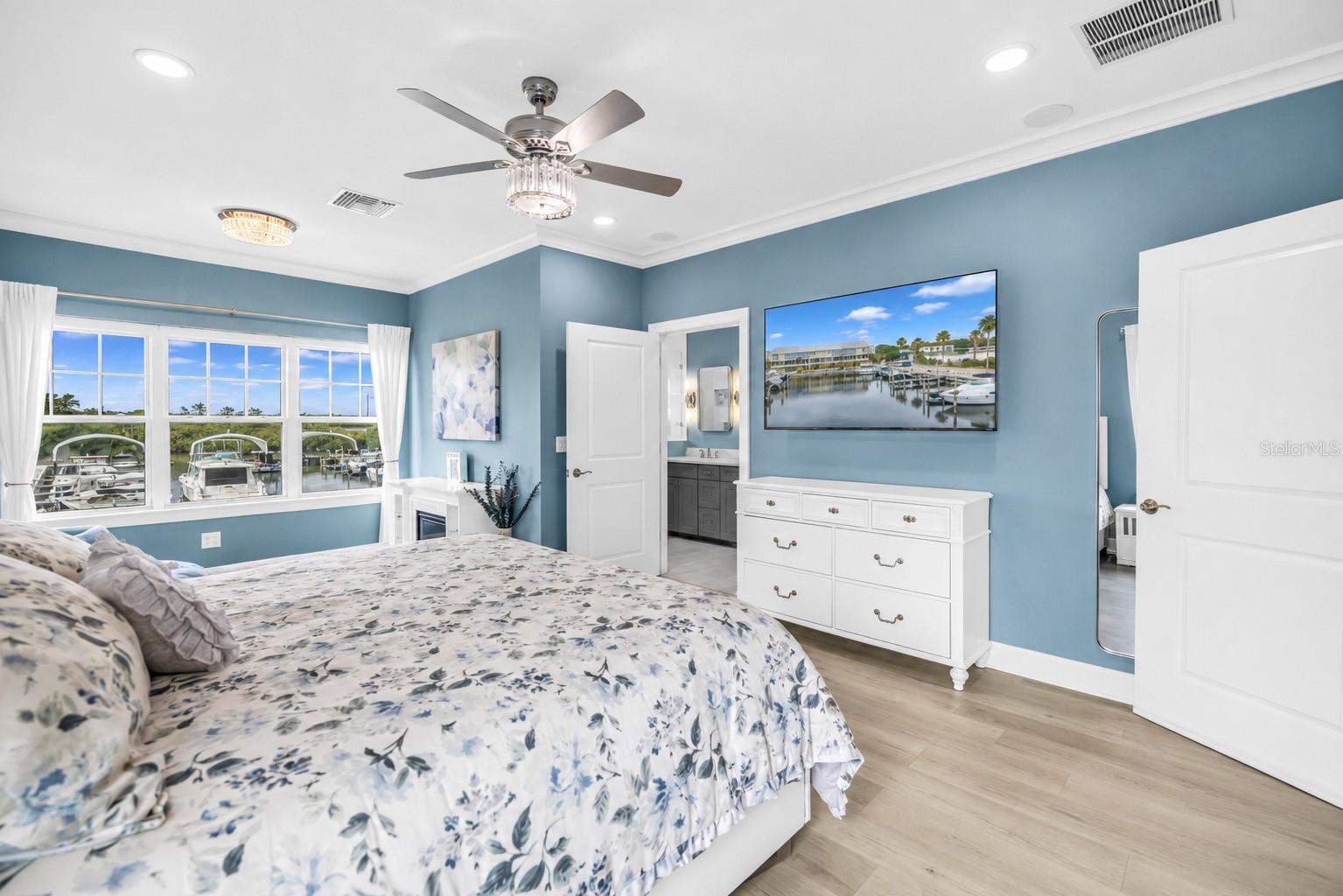 COVE AT LOGGERHEAD MARINA - Residential