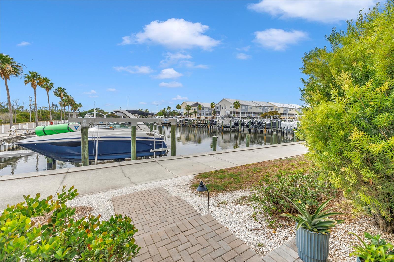 COVE AT LOGGERHEAD MARINA - Residential