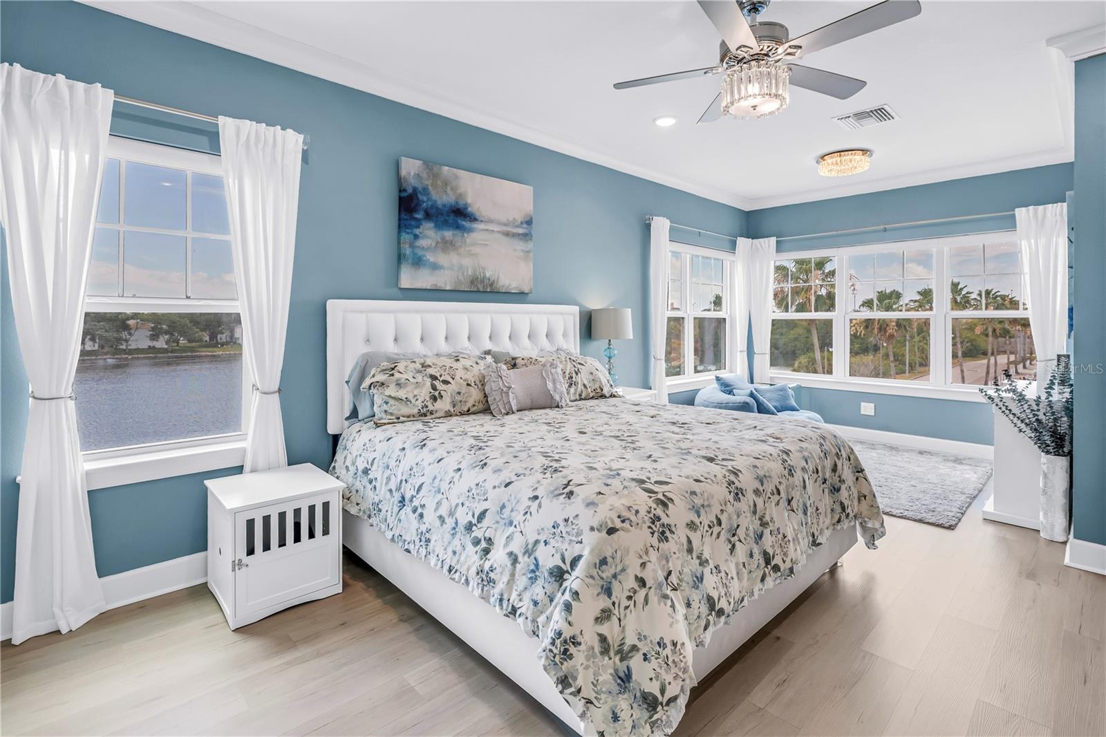 COVE AT LOGGERHEAD MARINA - Residential